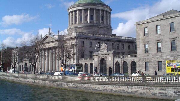 Eircom challenges ComReg decision which 'limits ability to compete'