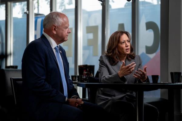 Tim Walz, Kamala Harris