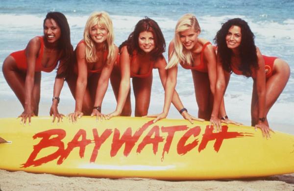 Traci Bingham, Donna D'Errico, Yasmine Bleeth, Gena Lee Nolin And Nancy Valen on "Baywatch"